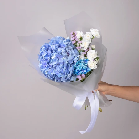 Букет "Вена" XS из голубой гортензии 