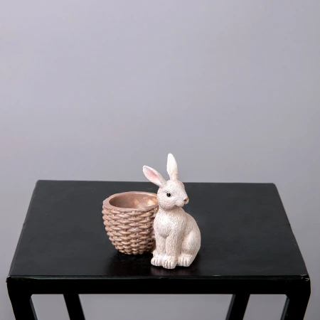 Фигурка ГК Зайка с корзинкой 708-229