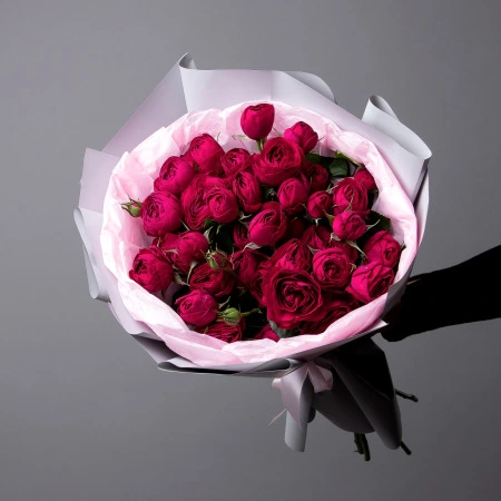 Букет Роза кустовая "Ред Лейс" 