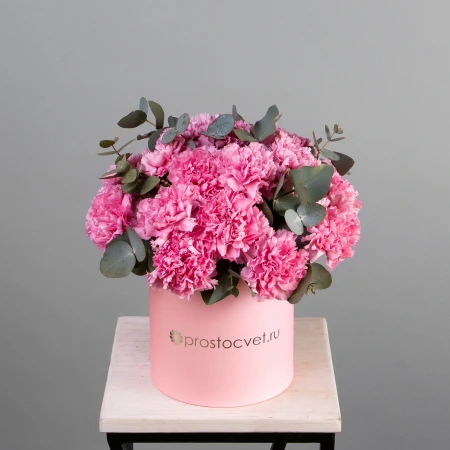 Шляпная коробка "Розовые Диантусы" М 