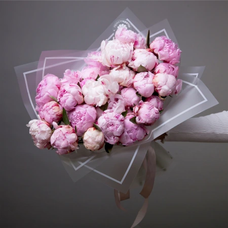 Букет пионов "Сара Бернар Розовый" 