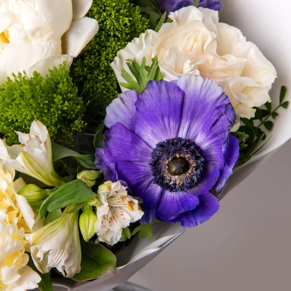 Флористический букет "Контрастная нежность"_3