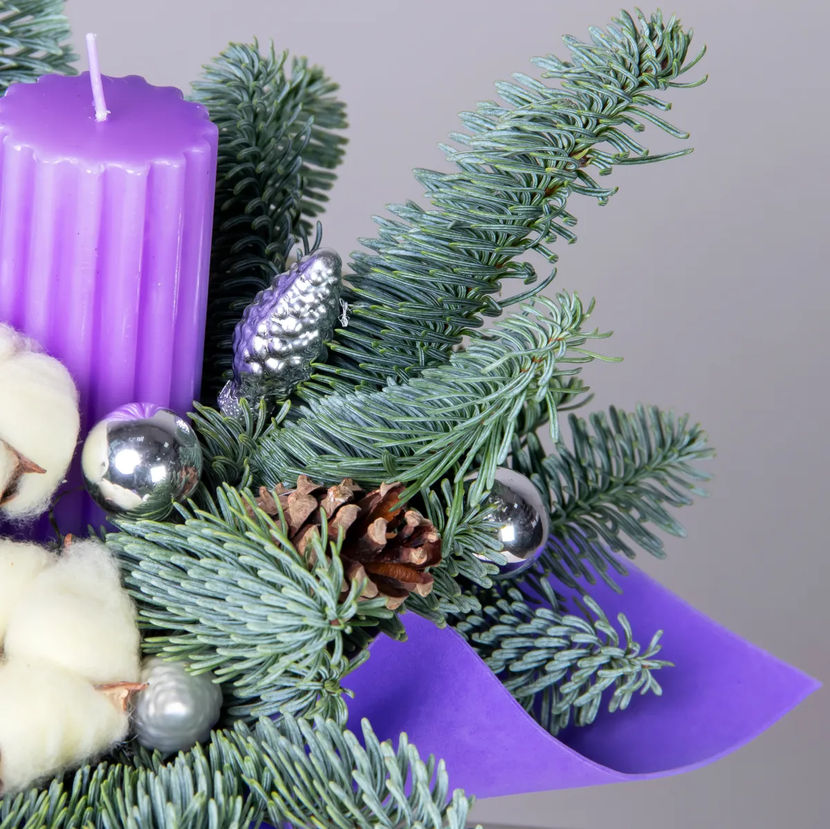 Композиция "Новогодняя с хлопком и сиреневой свечой"_5