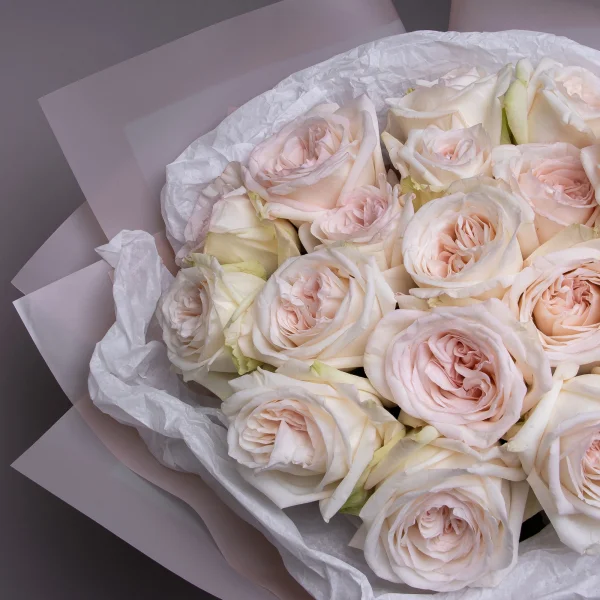 Букет Роза_пионовидная "Вайт О'Хара"