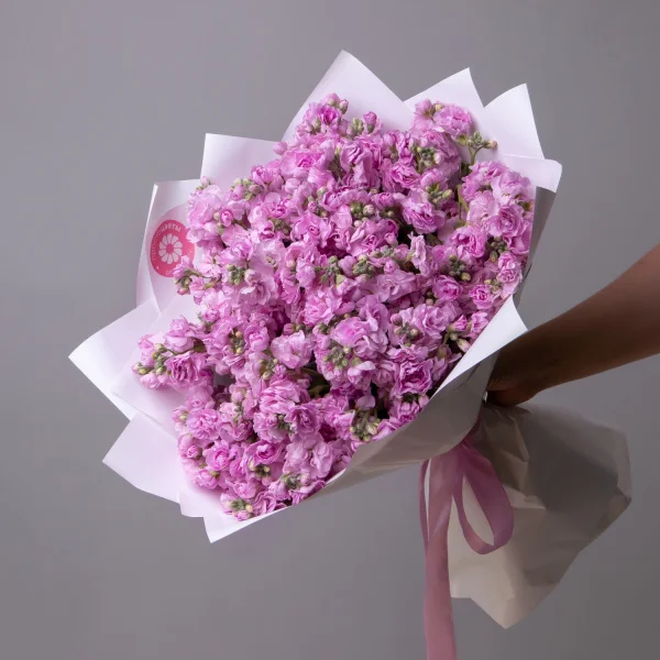 Букет Маттиола_кустовая "Розовая"