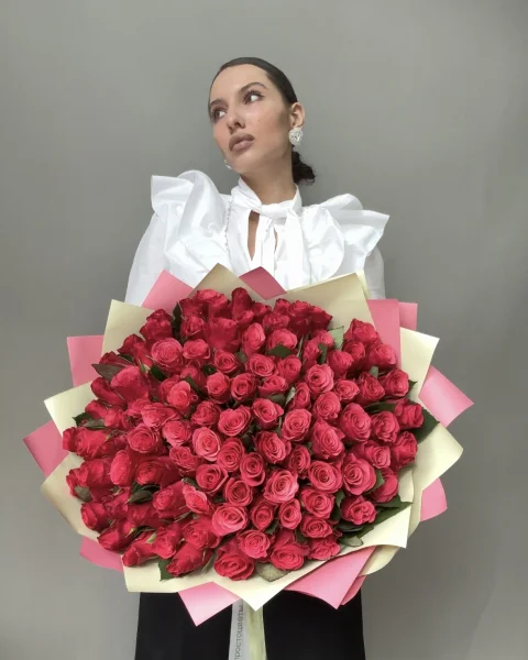 Флористический букет "101 малиновая роза"_2