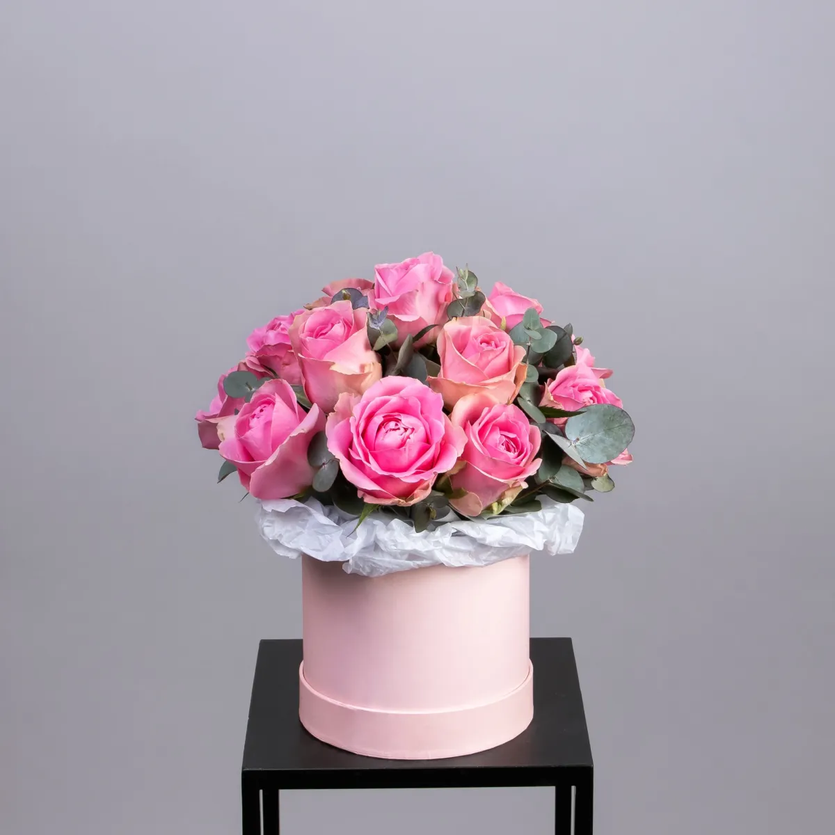 Композиция "Шляпная коробка Розовые Розы"