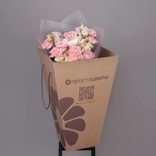 Флористический букет "Дуобукет из розовой гвоздики и крашенной эустомы"_5