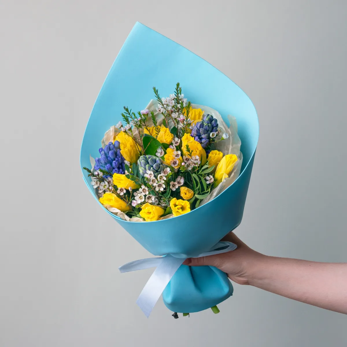 Флористический букет "Комплимент из нарциссов 2"_1