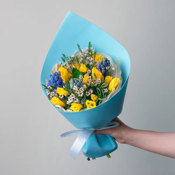Флористический букет "Комплимент из нарциссов 2"_1