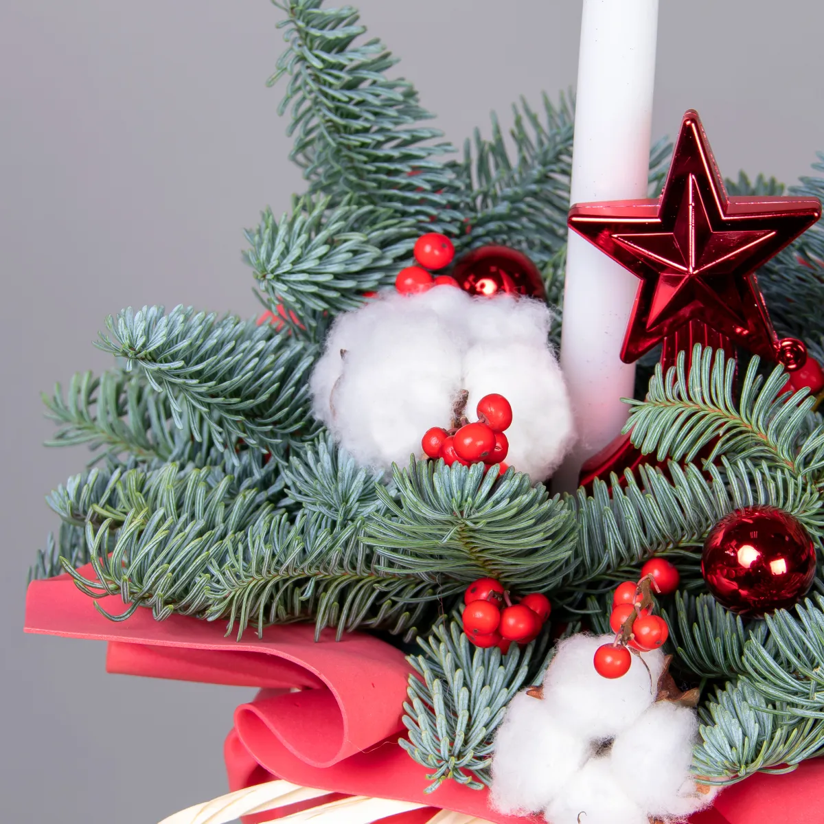 Композиция "Новогодняя с белым хлопком и ягодами"_4