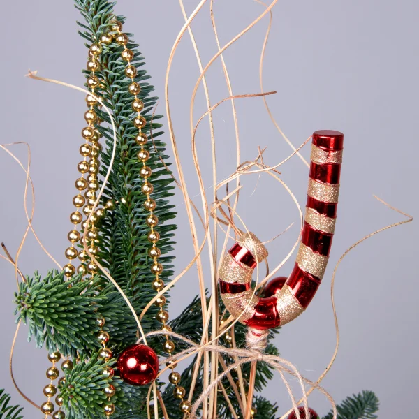 Композиция "Новогодняя с золотыми бусами в красном кашпо"_4