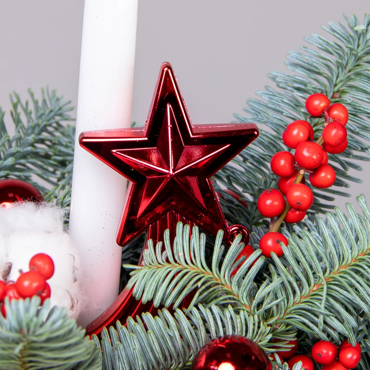 Композиция "Новогодняя с белым хлопком и ягодами"_5