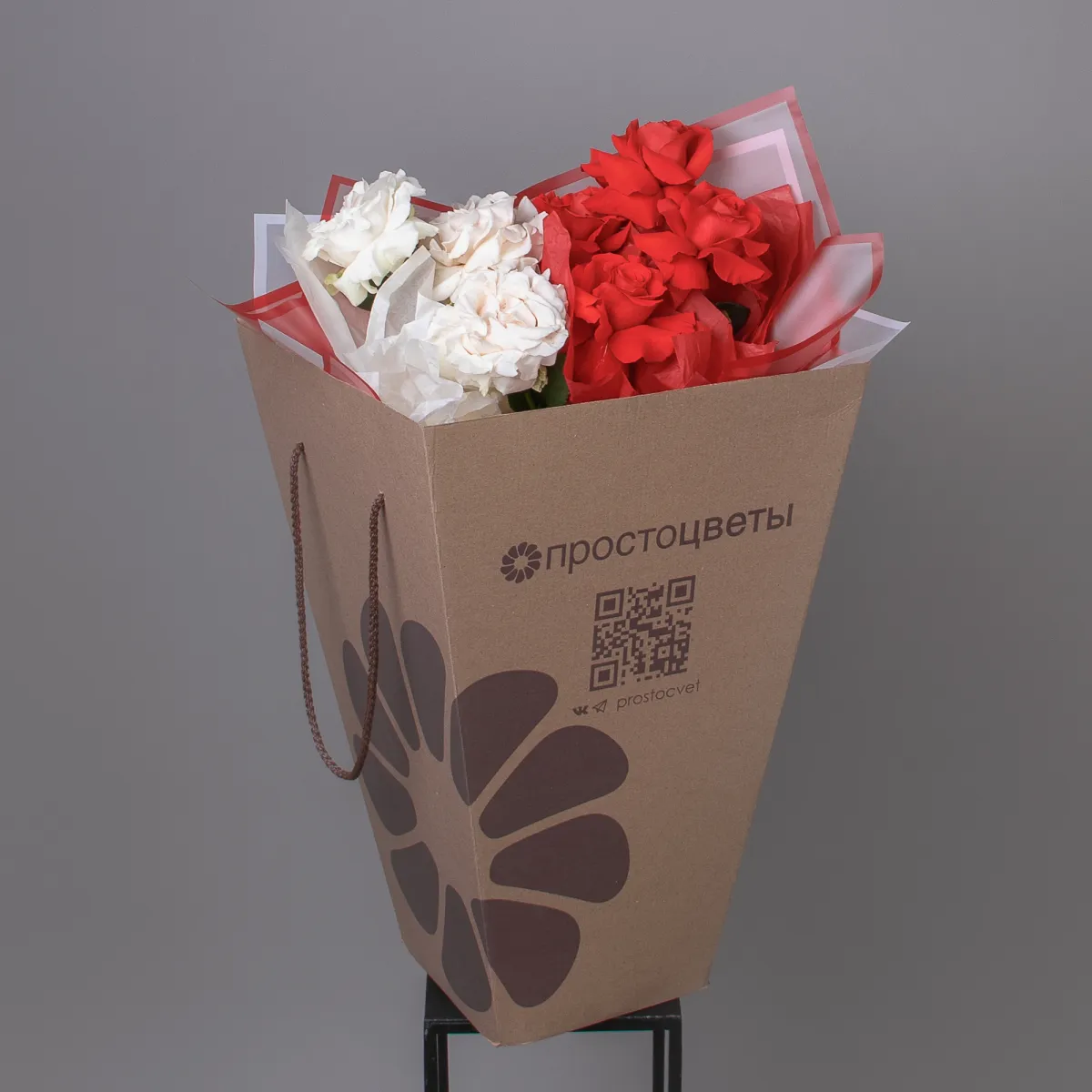 Флористический букет "Страсть и нежность"6