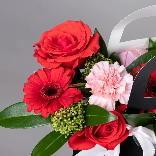 Композиция "Сумочка с красной герберой"_3