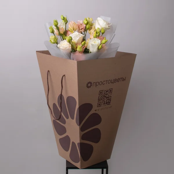 Флористический букет "Дуобукет из кремовой эустомы и белой розы"_5