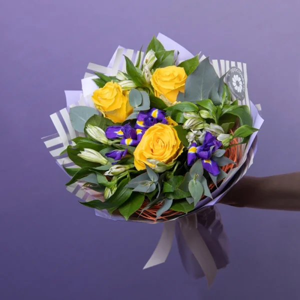 Флористический букет "Первый луч S"