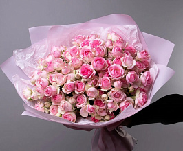 К чему дарят розы: значение цвета и символика при подарке