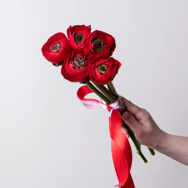 Букет Ранункулус "Клуни Валентино"