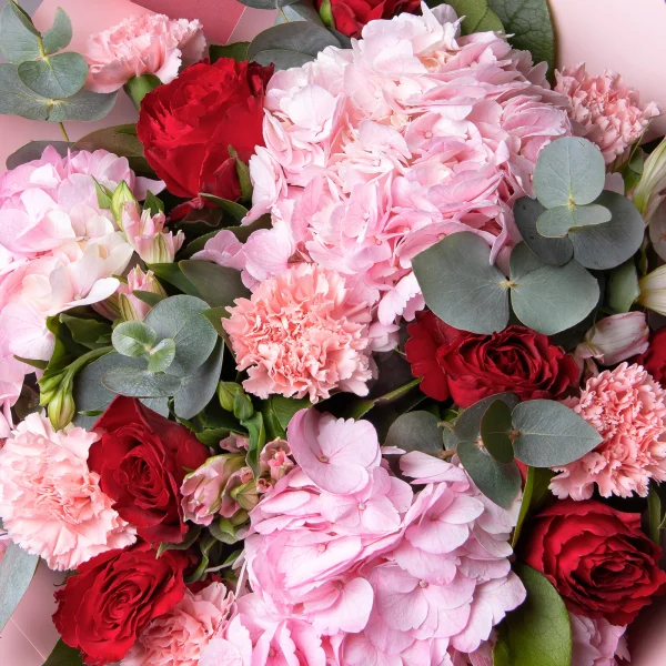 Флористический букет "Обаятельный босс"_5