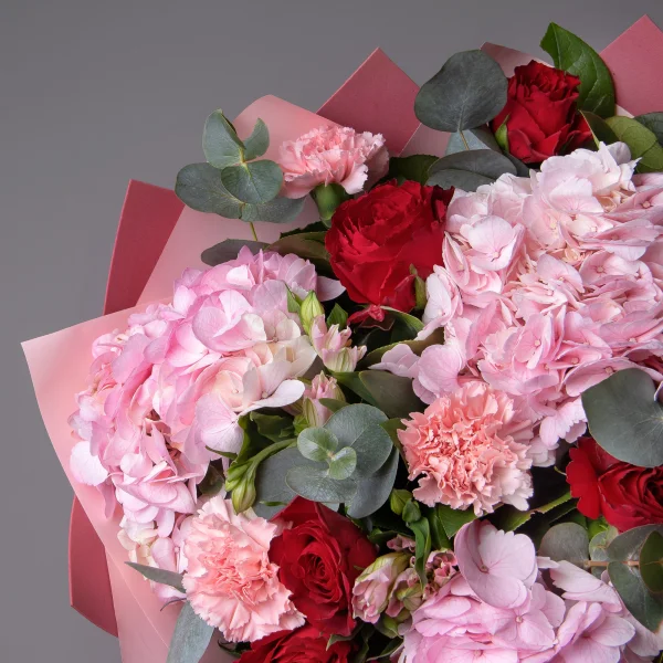 Флористический букет "Обаятельный босс"_3