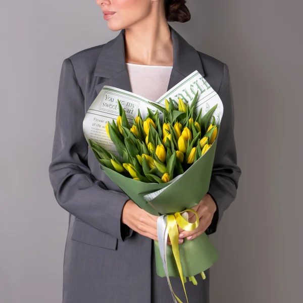 Букет Тюльпан "Эн Стронг Голд"_2