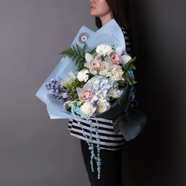 Флористический букет "Лазурное небо М"