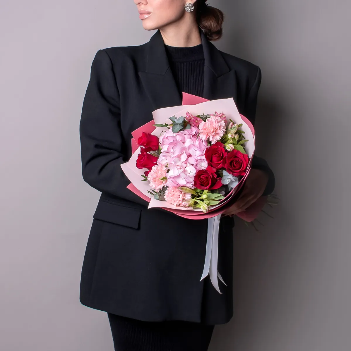 Флористический букет "Обаятельный босс М"_2