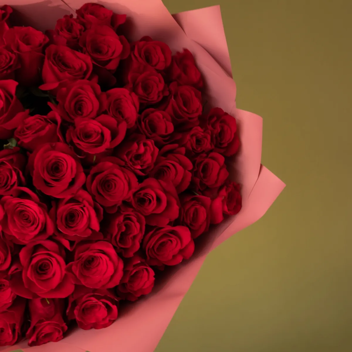 Флористический букет "51 роза"