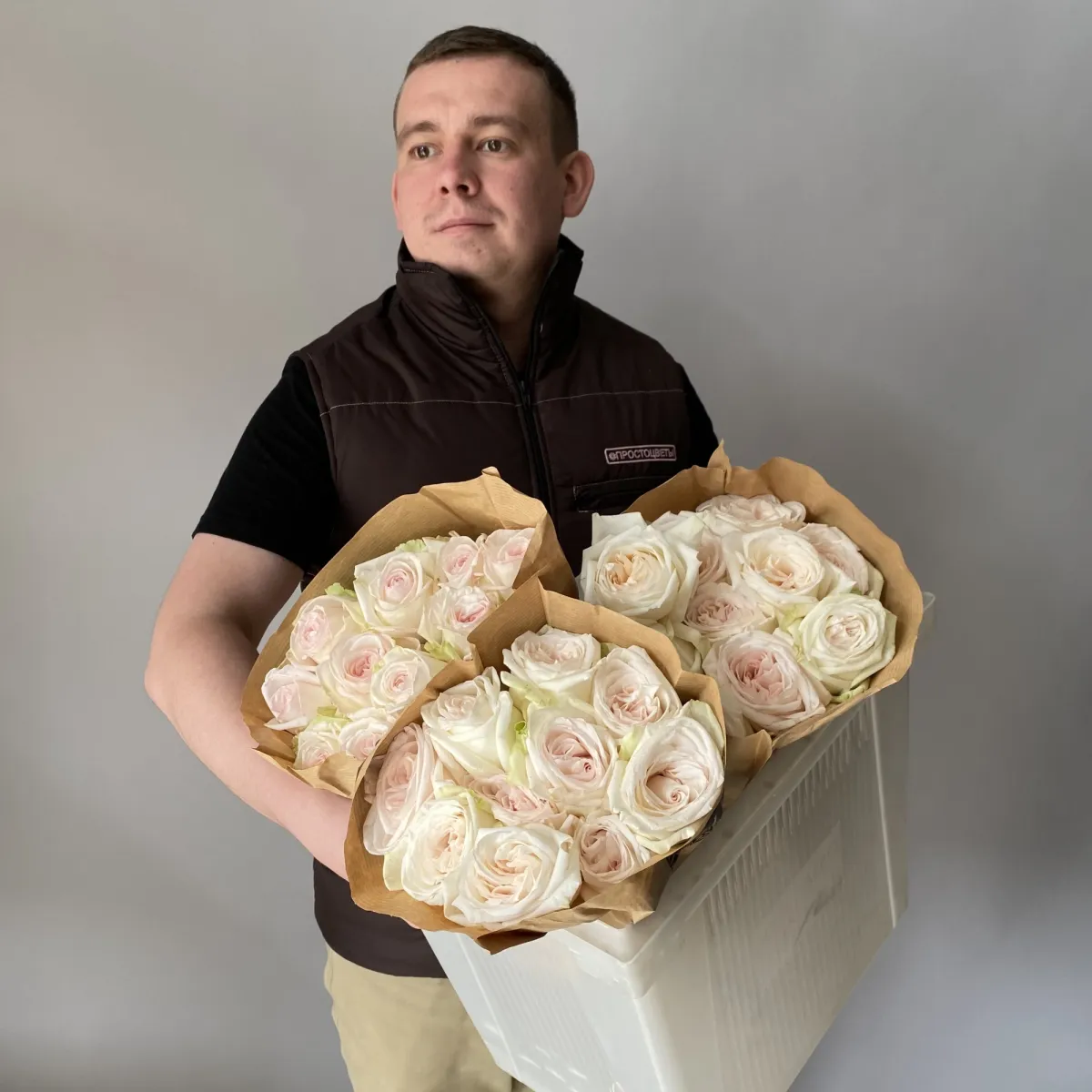 Роза_пионовидная "Вайт О