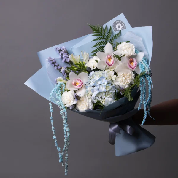 Флористический букет "Лазурное небо М"