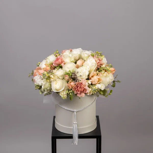 Композиция "Шляпная коробка S" микс