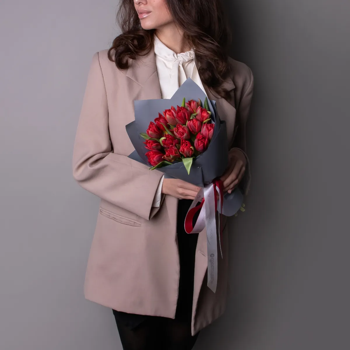 Флористический букет "Тюльпан, 15 шт, ду Красный" _2