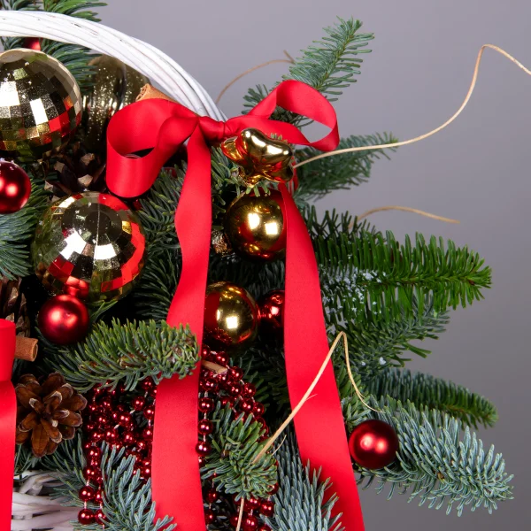 Композиция "Новогодняя в корзине красная"_6