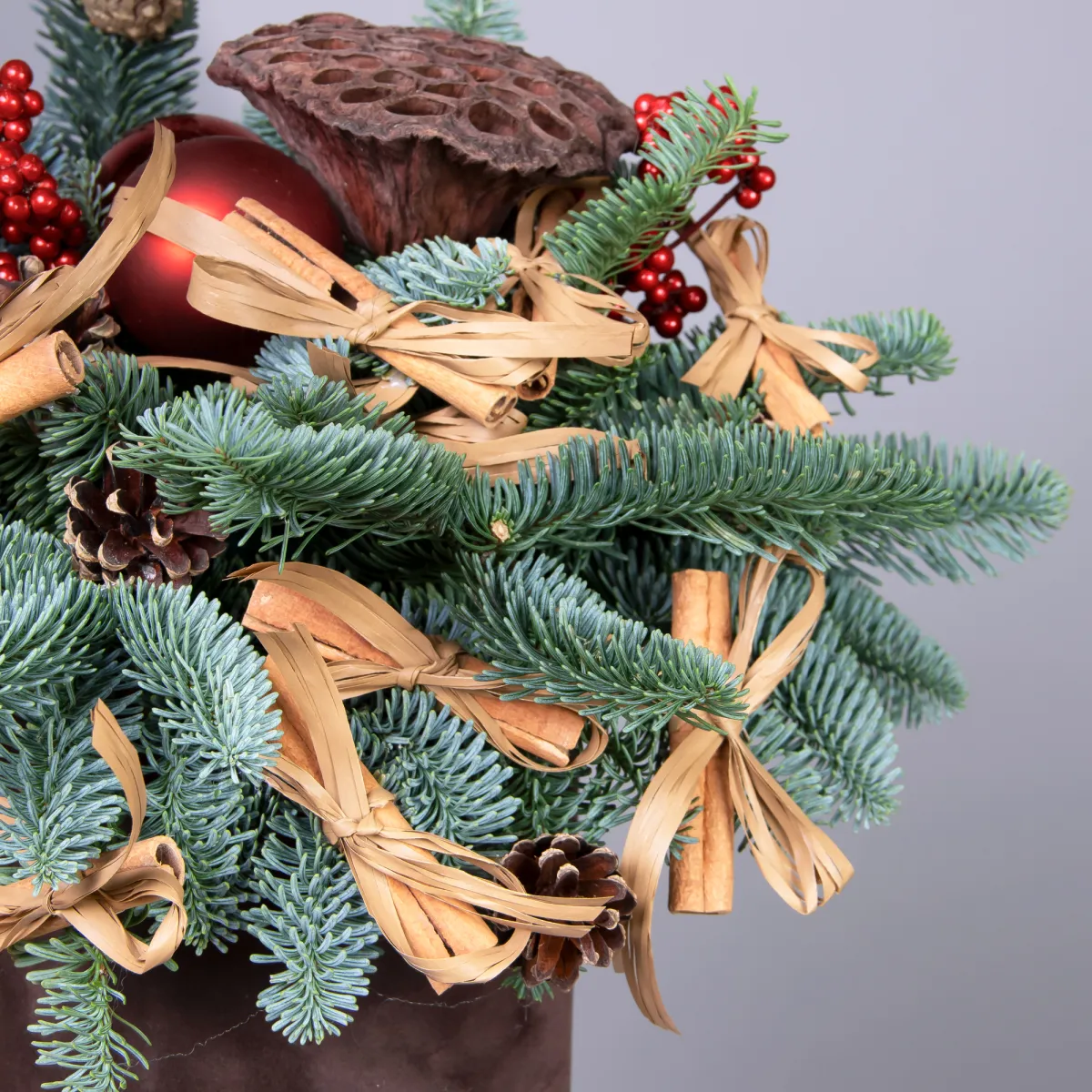 Композиция "Новогодняя с лотосом"_5