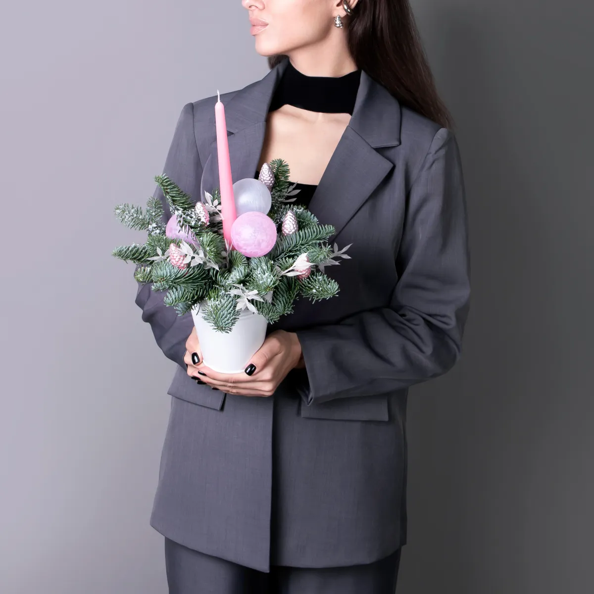 Композиция "Новогодняя в белом кашпо"_2