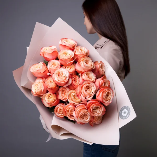 Флористический букет "Роза Кахала 25 шт"
