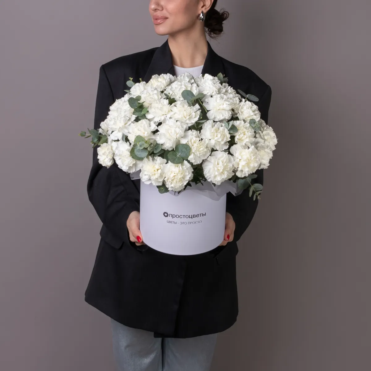 Композиция "Шляпная коробка Белые Диантусы" XL_2